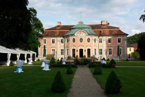 Schloss Assumstadt - Schloss, Festscheune & Schlosspark, Hochzeitslocation Möckmühl, Logo