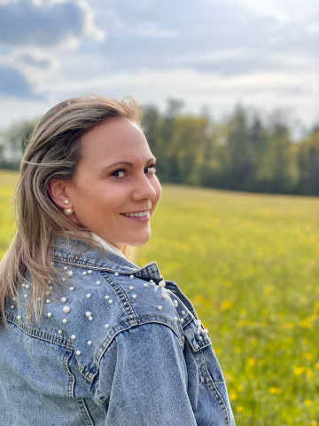 mellrosé - Melissa Kuhn | freie Traurednerin, Trauredner · Theologen Ostfildern, Kontaktbild